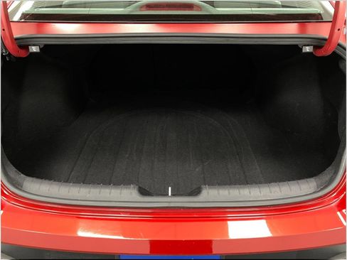 Certified 2025 Hyundai Elantra SEL image 6