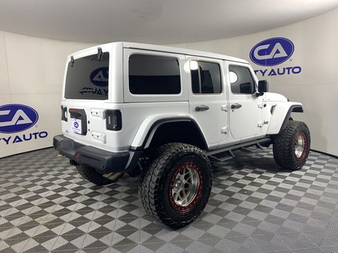 Used 2023 Jeep Wrangler Unlimited Rubicon 392 image 5