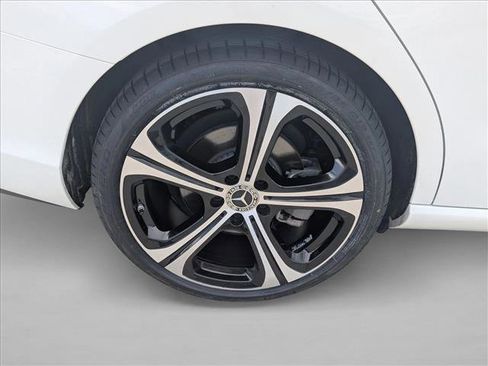 Used 2024 Mercedes-Benz C 300 Sedan image 24