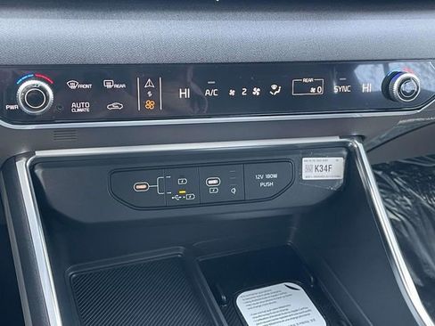 New 2026 Kia Carnival EX image 37