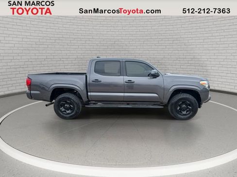 Used 2020 Toyota Tacoma SR w/ SR Convenience Package image 4