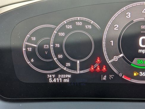Certified 2026 Porsche Cayenne E-Hybrid AWD/4WD image 17