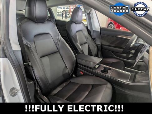 Used 2023 Tesla Model 3 Standard Range image 21
