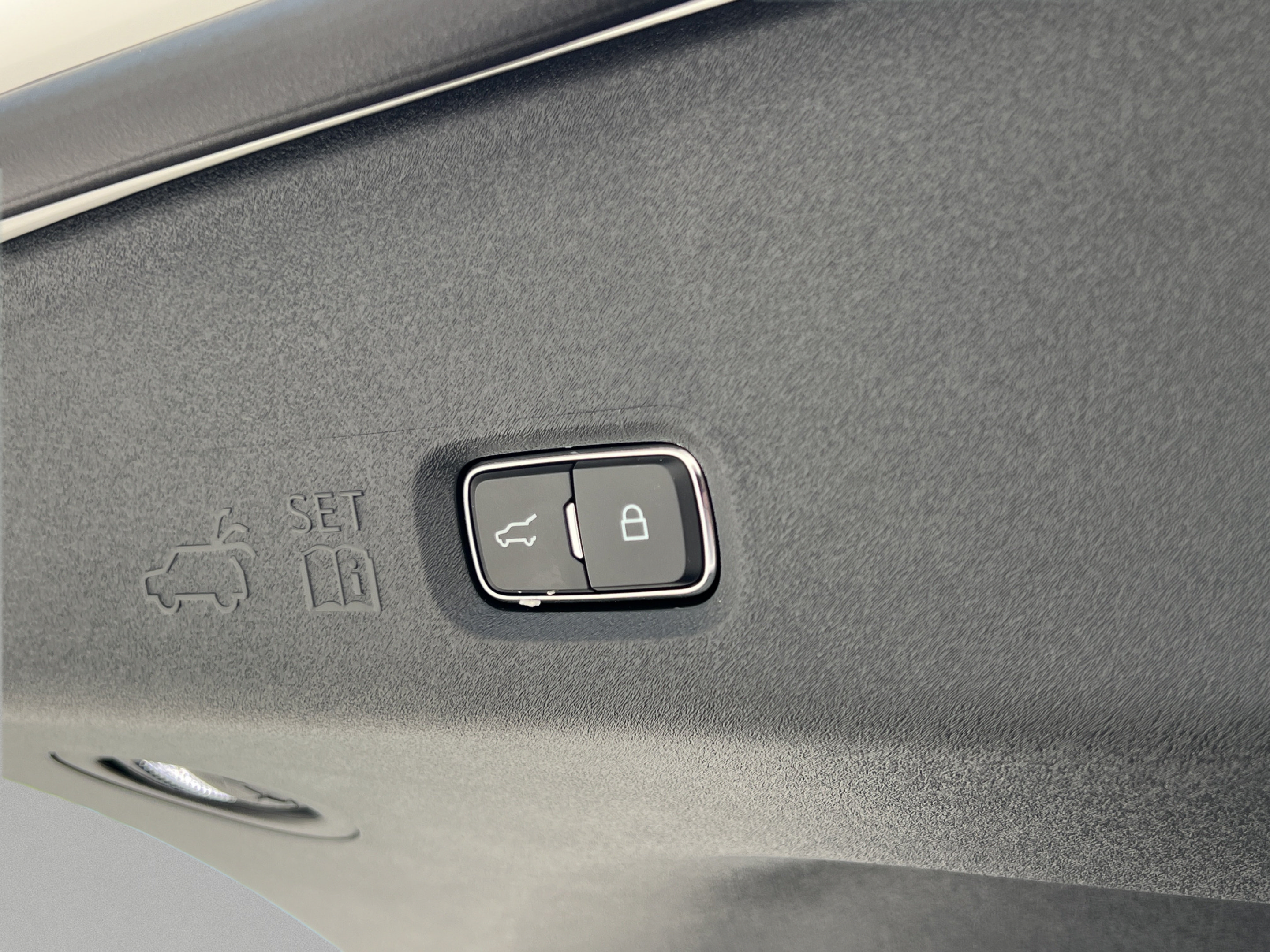 New 2026 Lincoln Navigator Reserve AWD/4WD image 29