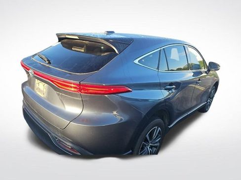 Used 2024 Toyota Venza LE AWD/4WD image 14