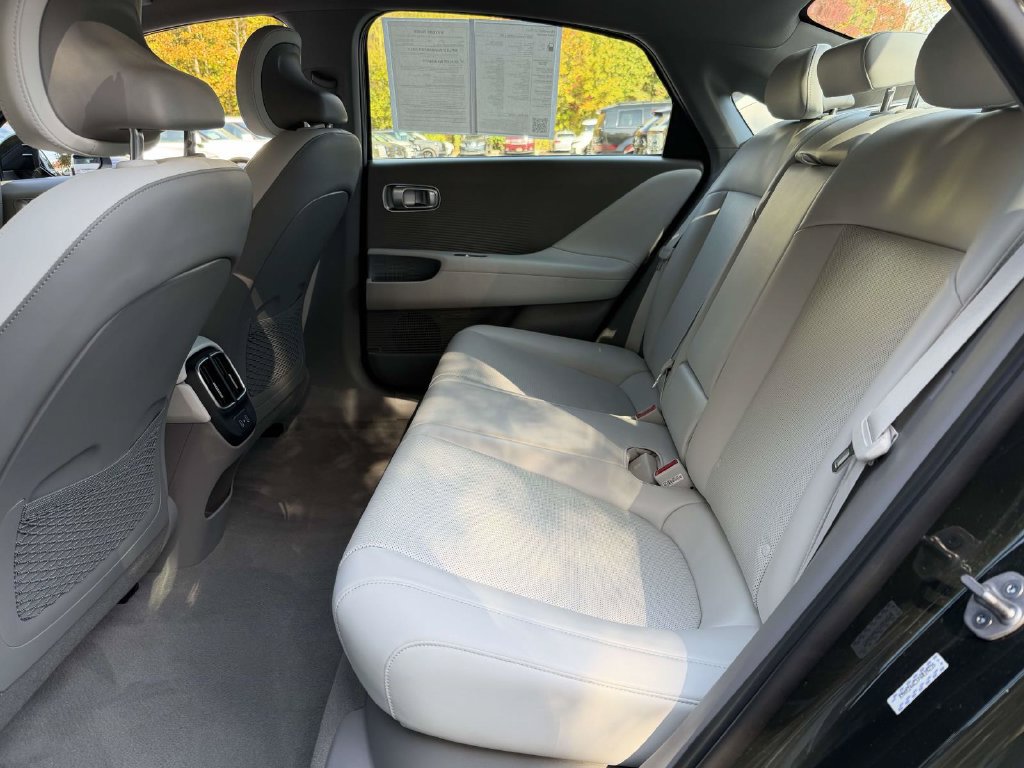 Used 2023 Hyundai Ioniq 6 SEL w/ Cargo Package AWD/4WD image 15