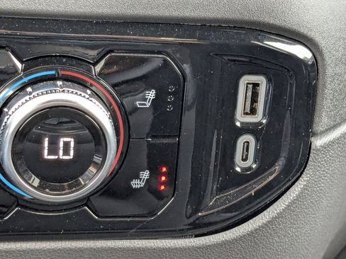 Certified 2024 GMC Sierra 1500 Elevation AWD/4WD image 28