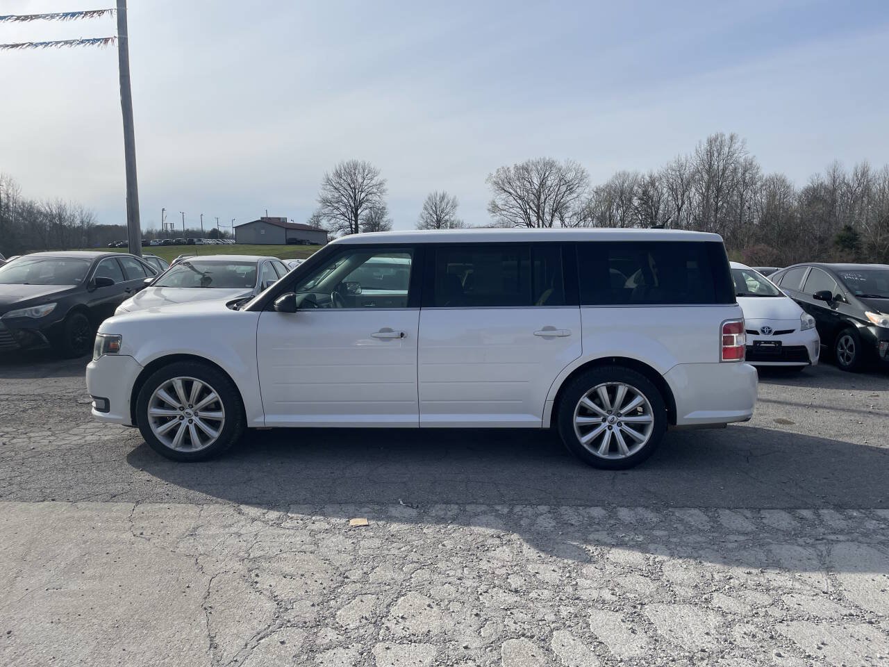 Used 2014 Ford Flex SEL w/ Equipment Group 202A FWD image 3
