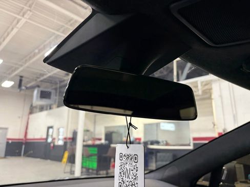 Used 2017 Tesla Model S 75D image 41