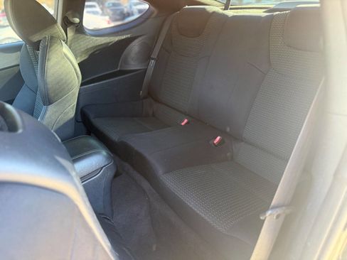 Used 2010 Hyundai Genesis 2.0T image 18