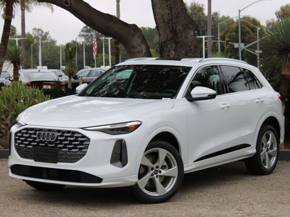 New 2025 Audi Q5 Premium Plus