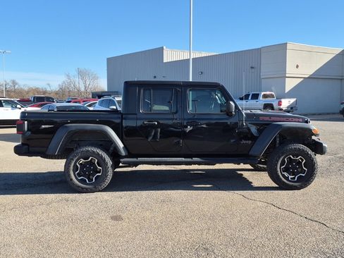 Used 2020 Jeep Gladiator Rubicon image 2