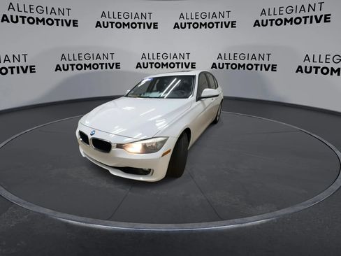 Used 2014 BMW 328i Sedan RWD image 5
