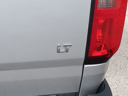 Used 2017 Chevrolet Colorado LT w/ Luxury Package, Chrome image 12