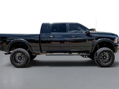 Used 2017 RAM 2500 Laramie w/ Sport Appearance Group AWD/4WD image 5