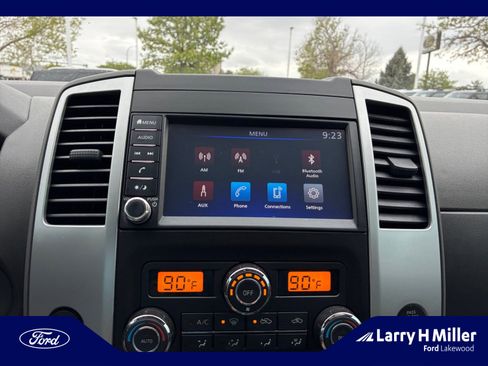Used 2020 Nissan Frontier SV AWD/4WD image 12