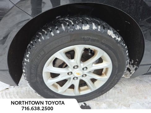 Used 2018 Chevrolet Equinox LS image 9