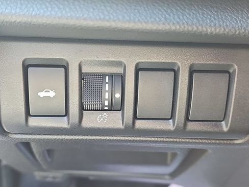 Used 2025 Subaru Legacy Premium AWD/4WD image 19