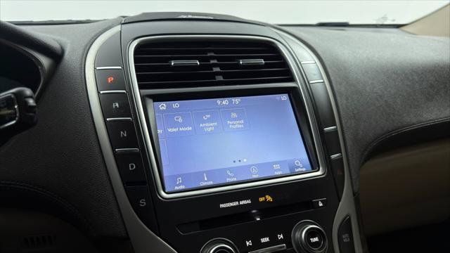 Used 2019 Lincoln Nautilus Reserve w/ Driver Assistance Package FWD image 36