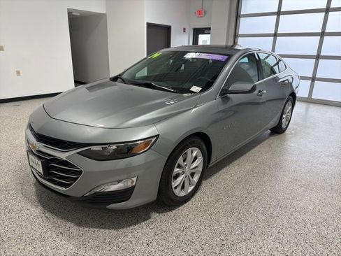 Used 2024 Chevrolet Malibu LT FWD image 6