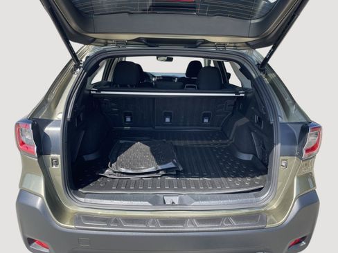 Used 2025 Subaru Outback Premium w/ Popular Package #1A AWD/4WD image 8