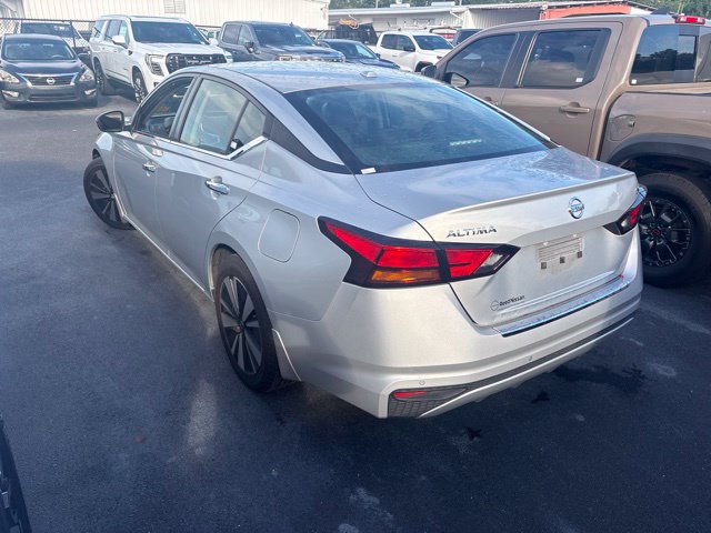Used 2022 Nissan Altima 2.5 SV FWD image 7