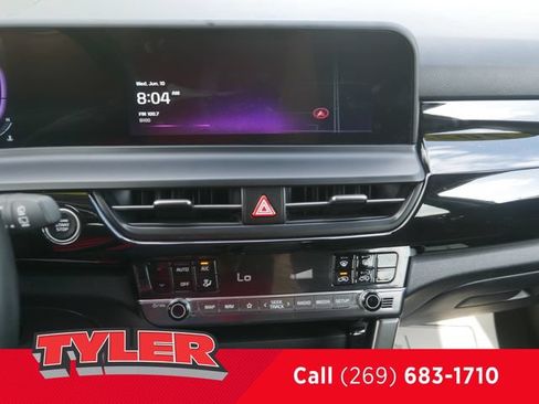 Used 2025 Kia Seltos S AWD/4WD image 43