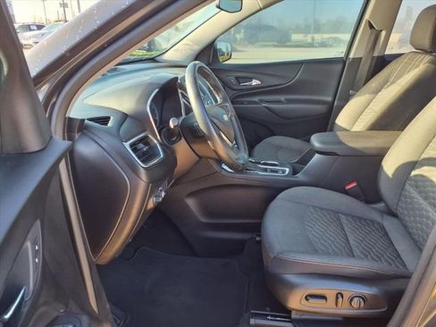 Used 2018 Chevrolet Equinox LT image 5
