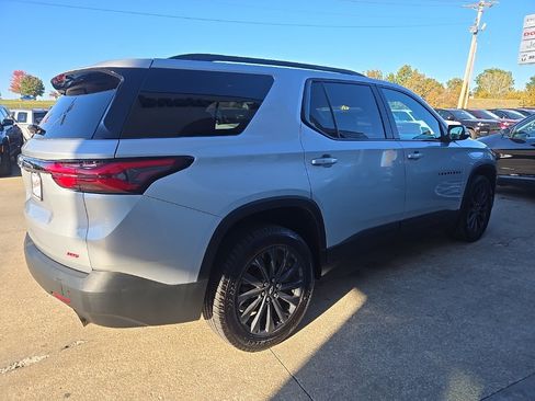 Used 2022 Chevrolet Traverse RS w/ LPO, Floor Liner Package image 11