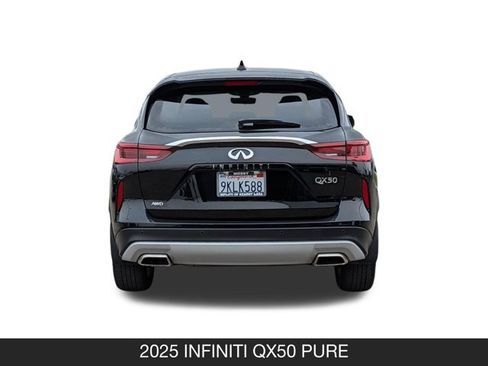 Certified 2025 INFINITI QX50 Pure AWD/4WD image 9