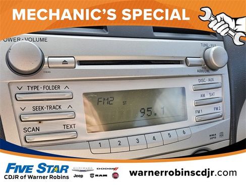 Used 2011 Toyota Camry SE image 20