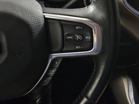 Used 2024 RAM 2500 Laramie AWD/4WD image 21