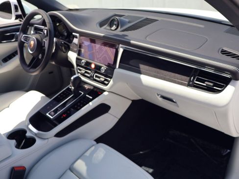 New 2026 Porsche Macan S AWD/4WD image 25