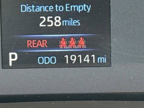 Used 2024 Toyota Corolla LE image 28