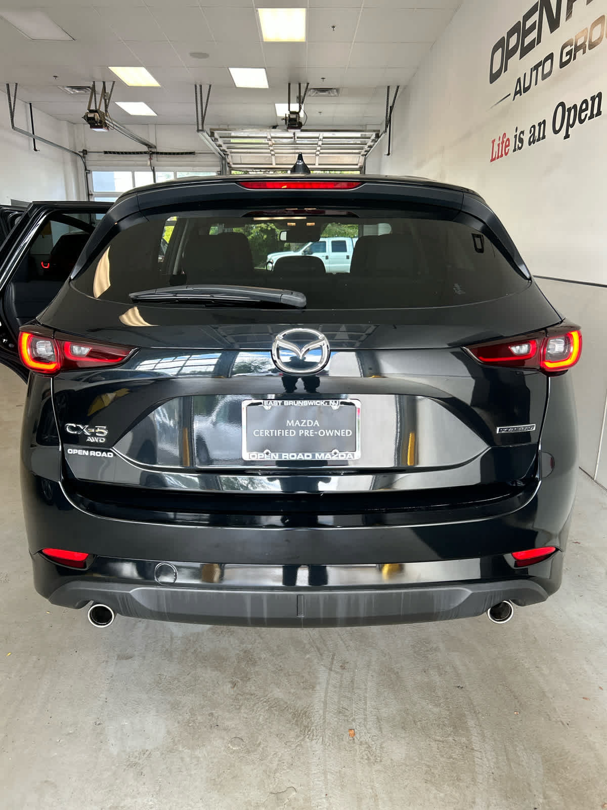 Certified 2024 MAZDA CX-5 AWD 2.5 S w/ Preferred Package image 14