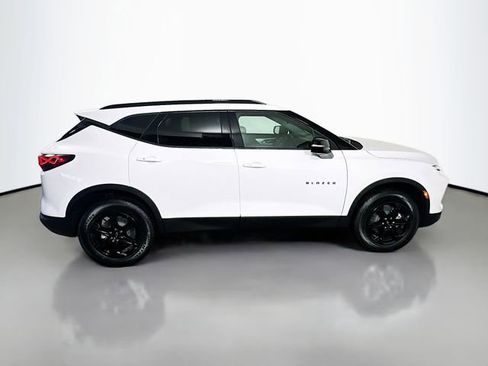 New 2025 Chevrolet Blazer LT w/ Midnight/Sport Edition image 4