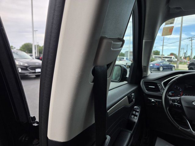 Used 2022 Ford Escape SE w/ SE Sport Appearance Package AWD/4WD image 29
