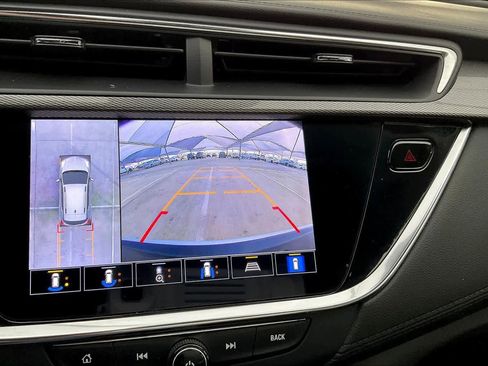 Certified 2022 Buick Encore GX Select w/ Advanced Technology Package image 25