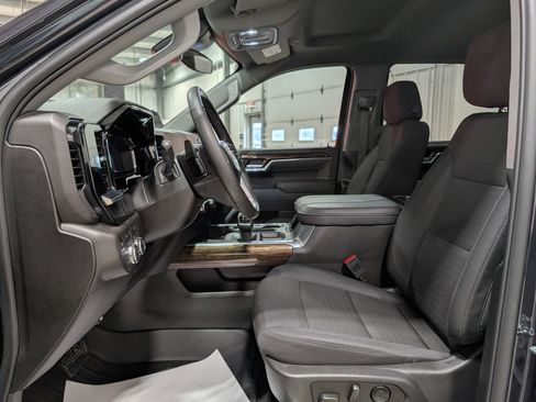 Used 2025 GMC Sierra 1500 Elevation w/ X31 Off-Road Package image 10