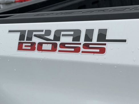 Used 2023 Chevrolet Silverado 1500 LT Trail Boss w/ Protection Package AWD/4WD image 28