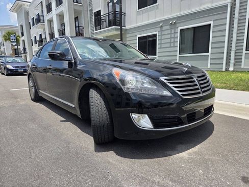 Used 2014 Hyundai Equus Signature RWD image 4