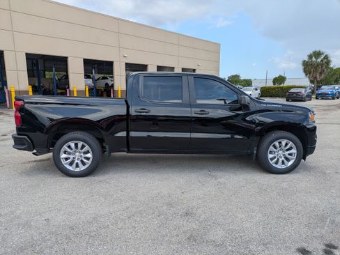 Used 2023 Chevrolet Silverado 1500 Custom RWD image 4