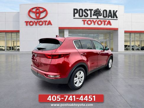 Used 2017 Kia Sportage LX w/ LX Popular Package FWD image 10