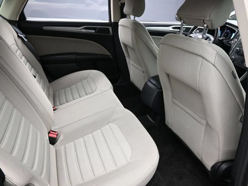 Used 2018 Ford Fusion S FWD image 30