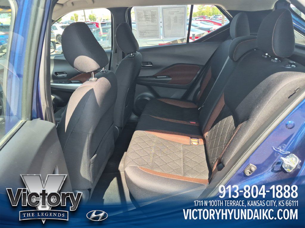 Used 2019 Nissan Kicks SR FWD image 23