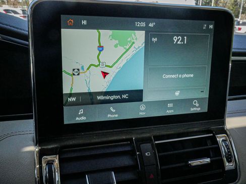 Used 2021 Lincoln Navigator L Reserve image 22