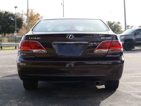 Used 2005 Lexus ES 330 ES 330 Sedan 4D image 4