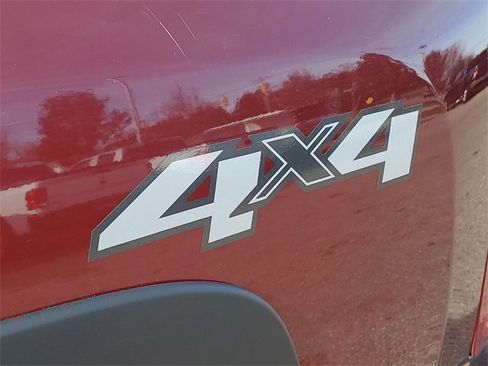 Used 2013 Chevrolet Silverado 1500 LT image 26