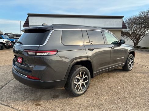 New 2025 Jeep Grand Cherokee L Limited w/ Luxury Tech Group II image 5