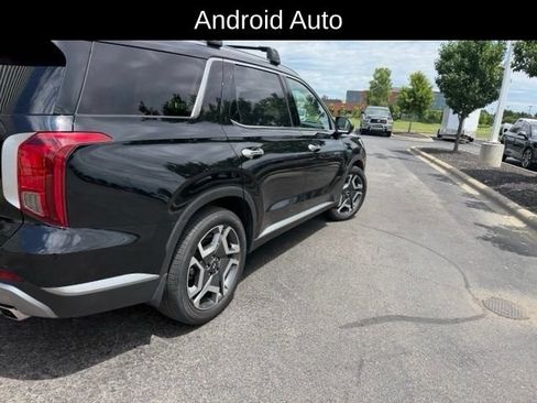 Used 2023 Hyundai Palisade SEL w/ Premium Package AWD/4WD image 2